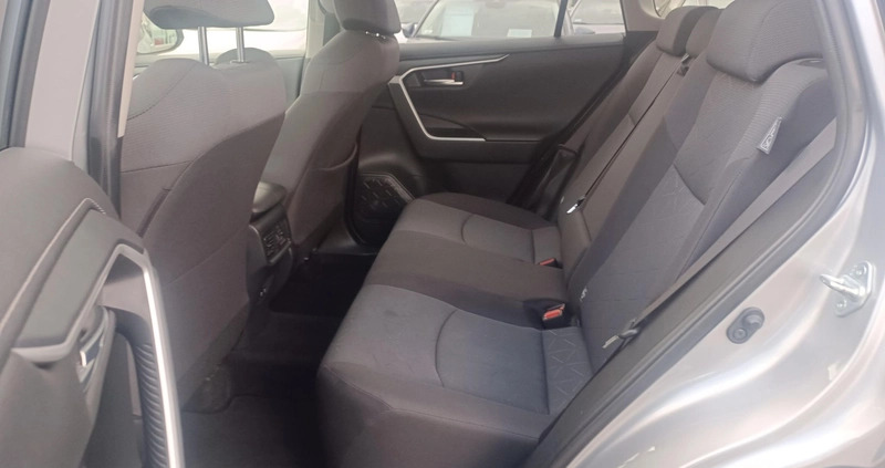 Toyota RAV4 cena 117900 przebieg: 77019, rok produkcji 2019 z Kalety małe 254
